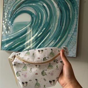 White and Green Patterned Fanny Pack